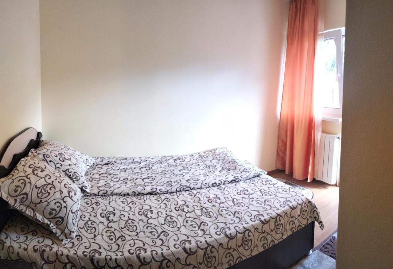 Casa Crivimex Villa Азуга Екстериор снимка
